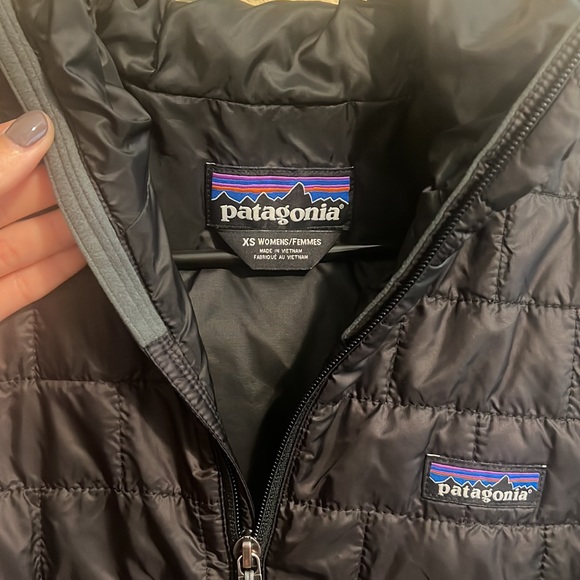 COPY - PATAGONIA nano puffer jacket w/ hood - Picture 8 of 9